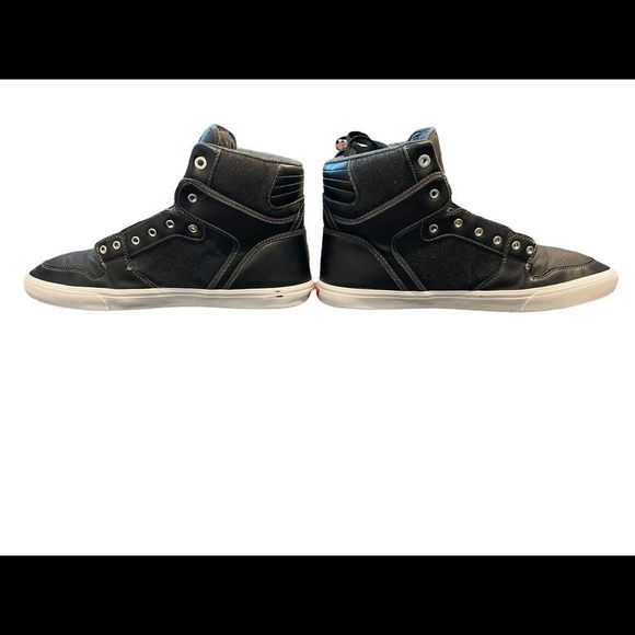 Levi’s, high top shoe , size 12 , black,  gray . - Picture 3 of 3